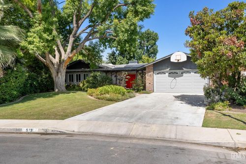 513 Carr St, Bakersfield, CA, 93309-1404 | Card Image