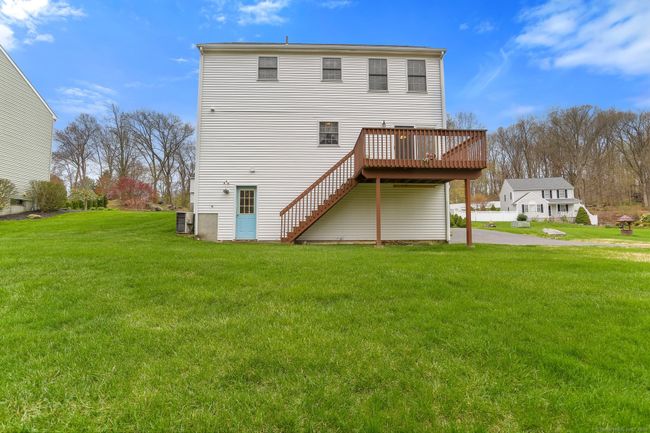 157 Hull St, House other with 3 bedrooms, 3 bathrooms and null parking in Ansonia CT | Image 5