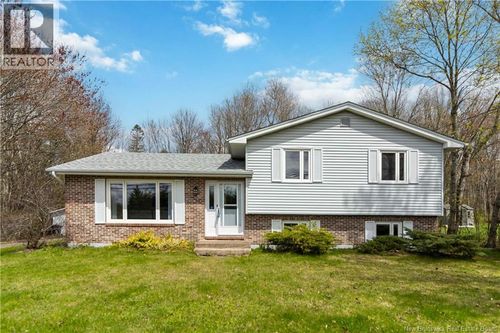 35 Weisner Rd, Lakeville-Westmorland, NB, E1H1K9 | Card Image