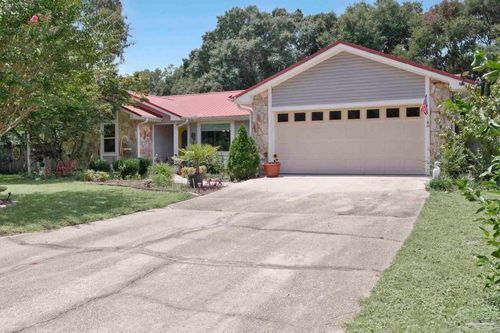 5820 Laurelwood Dr, Crestview, FL, 32539 | Card Image