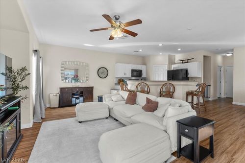 unit-3-3405 Robust Robin Pl, North Las Vegas, NV, 89084-2934 | Card Image