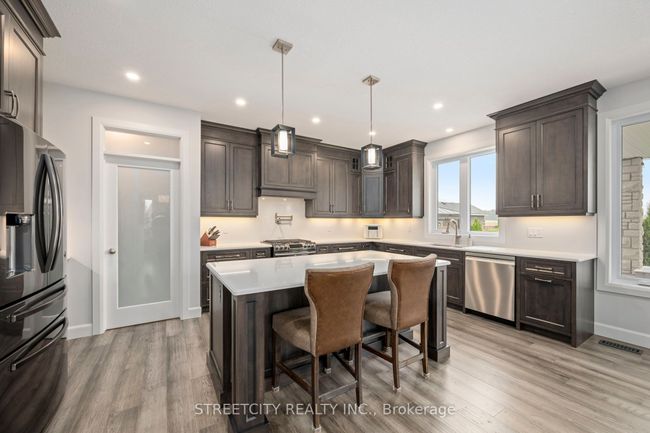 9316 Union Rd, House other with 4 bedrooms, 4 bathrooms and 12 parking in Shedden ON | Image 10