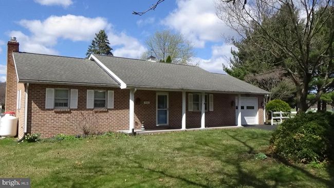 320 Veterans Dr, House other with 2 bedrooms, 1 bathrooms and null parking in NEW BLOOMFIELD PA | Image 16