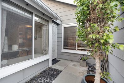 81 - Mount Vernon Avenue, Townhouse with 2 bedrooms, 2 bathrooms and 2 parking in Grand Terrace CA | Image 2