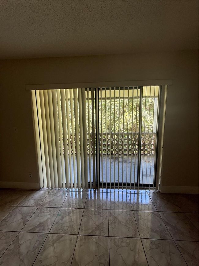 APT-91 - 4216 Inverrary Blvd, Townhouse with 2 bedrooms, 2 bathrooms and null parking in Lauderhill FL | Image 12