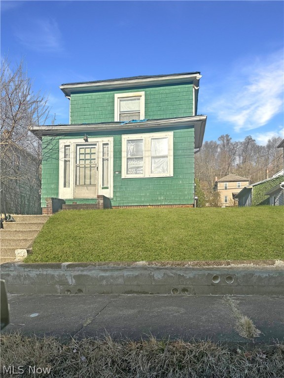 Orchard St, Weirton, WV 26062