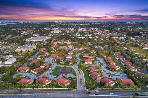h-6531 Chasewood Dr, Jupiter, FL, 33458-5874 | Card Image