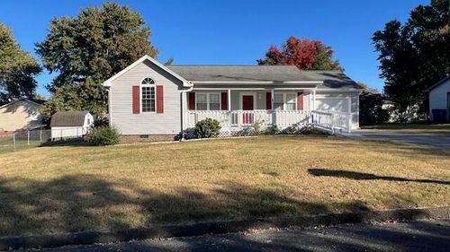 2203 Southforke Dr Se, Cleveland, TN, 37311-0933 | Card Image