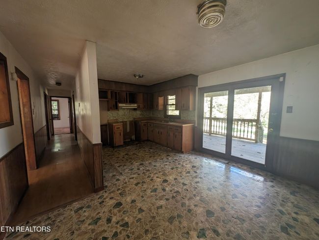 164 S Shady Lane Loop, House other with 3 bedrooms, 1 bathrooms and null parking in Clarkrange TN | Image 15