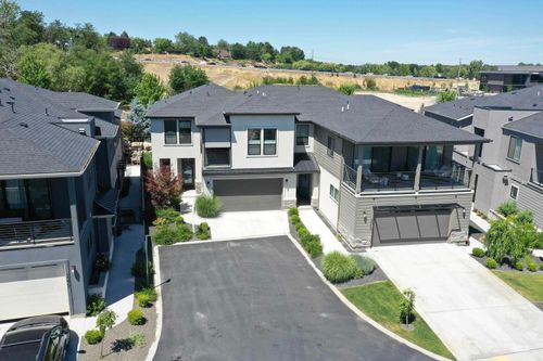 3263 S Sedgebrook Ln, Eagle, ID, 83616-6402 | Card Image
