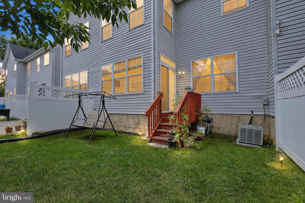 Residential Lease in EAST WINDSOR