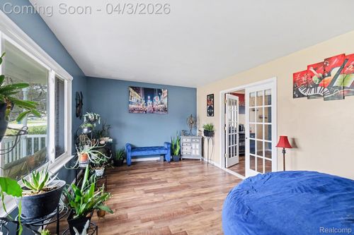 7377 Grandwood Dr, Swartz Creek, MI, 48473-9416 | Card Image