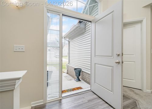 17786 Woodstock Ct, Romulus, MI, 48174-5935 | Card Image