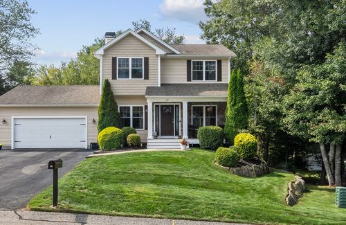 77 Scenic Way, Exeter, RI, 02822-3426 | Card Image