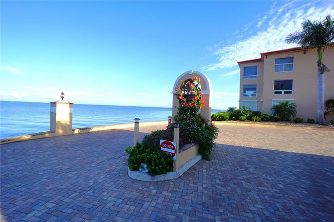 APT-9B - 1 Colony Point Dr, Condo with 2 bedrooms, 2 bathrooms and null parking in PUNTA GORDA FL | Image 29