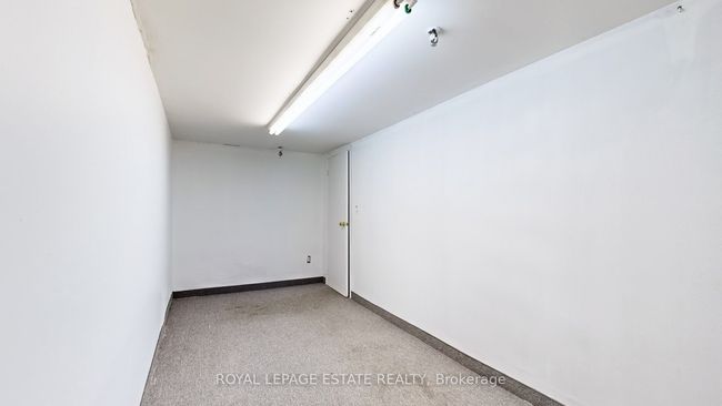 B101 - 2558 Danforth Ave, Home with 0 bedrooms, 0 bathrooms and null parking in Toronto ON | Image 18