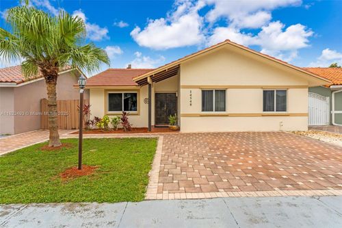 14548 Sw 98th Ter, Miami, FL, 33186-6921 | Card Image