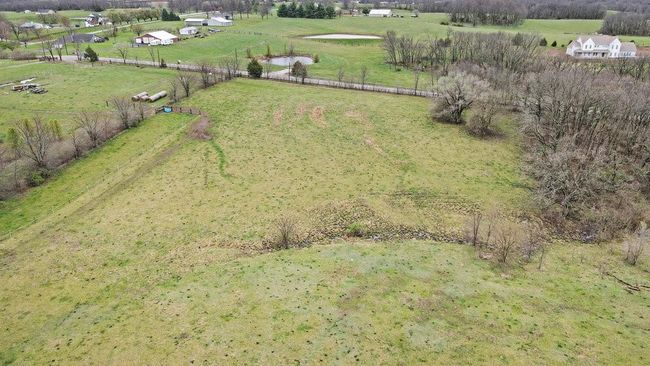 Bird's eye view with a rural view | Image 4