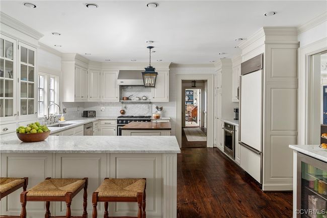 10700 Darby Cir, House other with 6 bedrooms, 5 bathrooms and null parking in Midlothian VA | Image 6