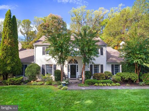 870 Goshen Rd, NEWTOWN SQUARE, PA, 19073-2601 | Card Image