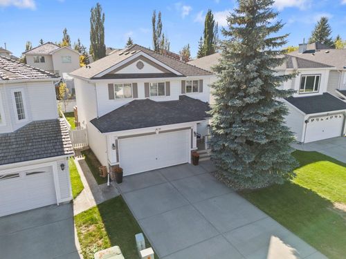 3611 Douglas Ridge Blvd Se, Calgary, AB, T2Z3B1 | Card Image