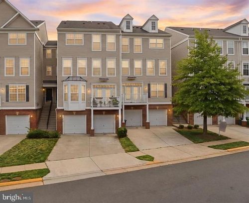 136-13666 Salk St, HERNDON, VA, 20171-6110 | Card Image