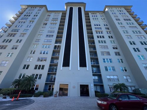 apt-1108-5220 Brittany Dr S, SAINT PETERSBURG, FL, 33715-1550 | Card Image