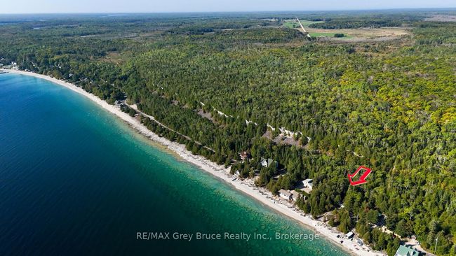 1081 Dyers Bay Rd, House other with 2 bedrooms, 1 bathrooms and 4 parking in Miller Lake ON | Image 45