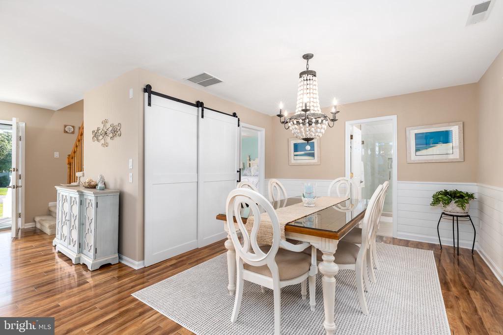 Residential in FRANKFORD 5