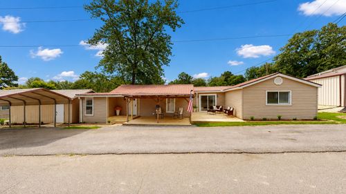 146 Lakeshore Dr, Springville, TN, 38256-5279 | Card Image