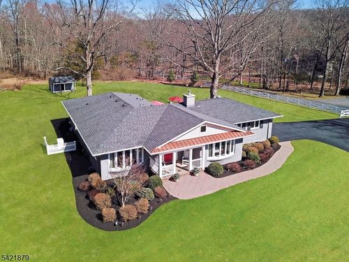 13 Laurel Pl, Chester, NJ, 07930-2836 | Card Image