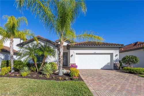 1564 Vizcaya Ln, NAPLES, FL, 34113-8638 | Card Image