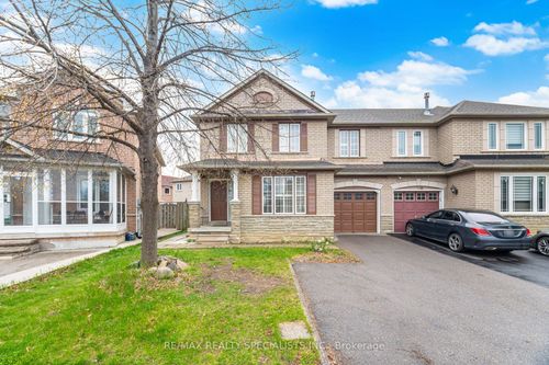 64 Dolphin Song Cres, Brampton, ON, L6R2A7 | Card Image