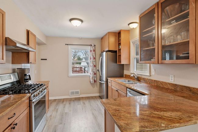 4912 W Upland Crst, House other with 5 bedrooms, 2 bathrooms and null parking in Columbia Heights MN | Image 11
