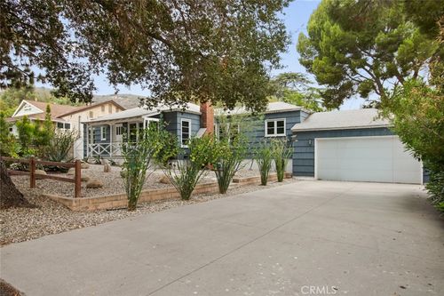 10215 Eldora Ave, Sunland, CA, 91040 | Card Image