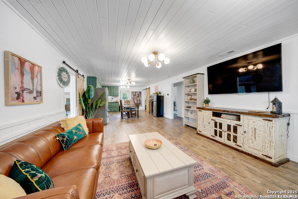 Residential Lease in Canyon Lake 5