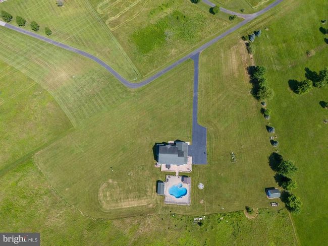 90 Hummingbird Ln, House other with 4 bedrooms, 3 bathrooms and null parking in LITTLESTOWN PA | Image 70