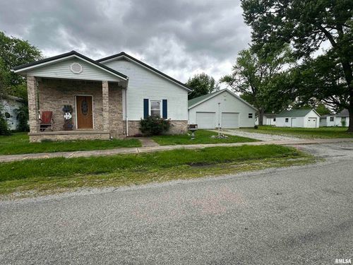 408 E Kaskaskia St, Pinckneyville, IL, 62274-1416 | Card Image