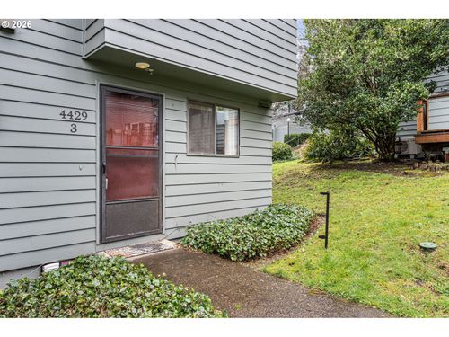 apt-3-4429 Fox Hollow Rd, Eugene, OR, 97405-4574 | Card Image