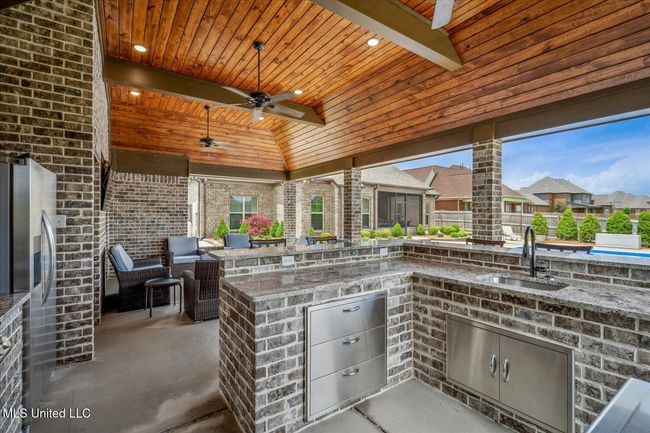 Outdoor Kitchen | Image 42