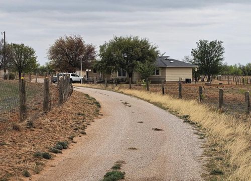 2887 County Road 307, Colorado City, TX, 79512-7841 | Card Image