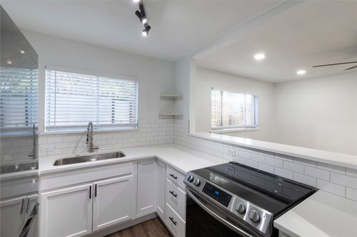 b-5921 Gaston Ave, Dallas, TX, 75214-4416 | Card Image