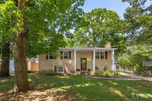 1125 Smith St, Bedford, VA, 24523-3009 | Card Image