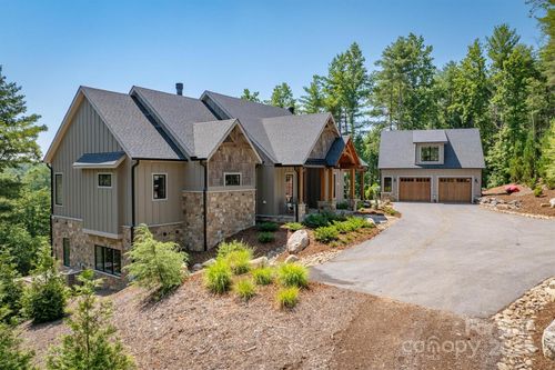 256 Hunt Camp Dr, Nebo, NC, 28761-0386 | Card Image