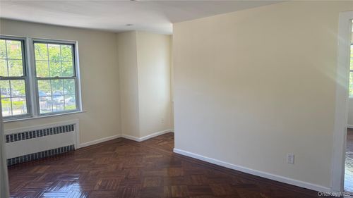 2nd-floor-89-28 207th Street, New York, NY, 11427 | Card Image