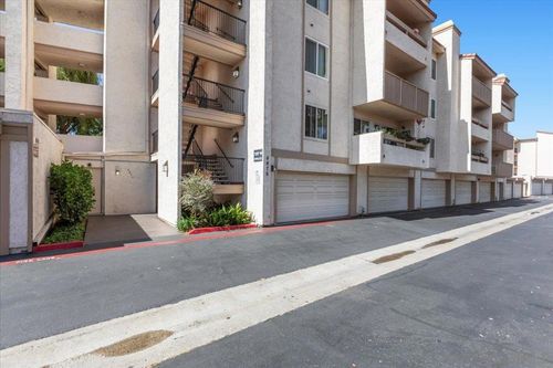 unit-51-6876 Caminito Montanoso, San Diego, CA, 92119-2333 | Card Image