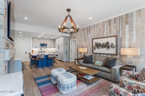 104-31 Avondale Ln, Avon, CO, 81620-5378 | Card Image