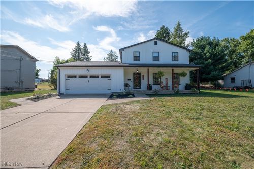 3151 Heatherbrae Dr, Poland, OH, 44514-1847 | Card Image