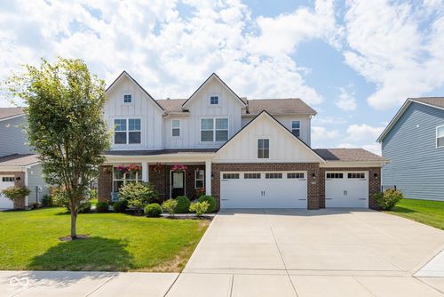 16125 Lavina Ln, Fishers, IN, 46040-9810 | Card Image