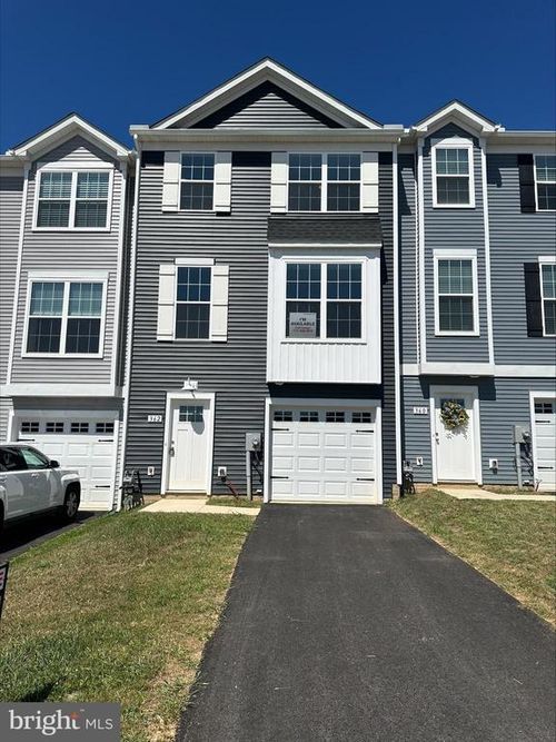 276-362 Avon Dr, RED LION, PA, 17356-8481 | Card Image